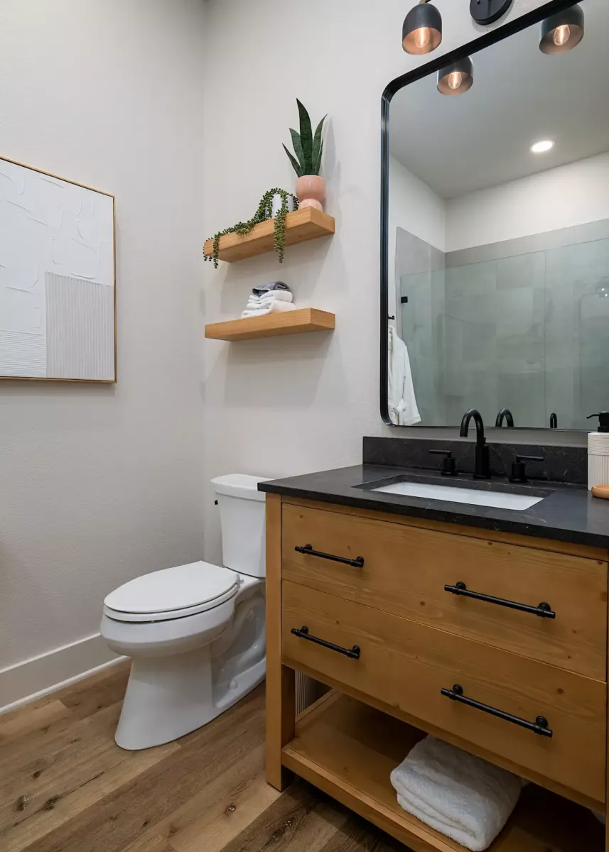 The-bathroom-at-The-Floret-luxury-cabin-for-rent-in-Tyler-Texas